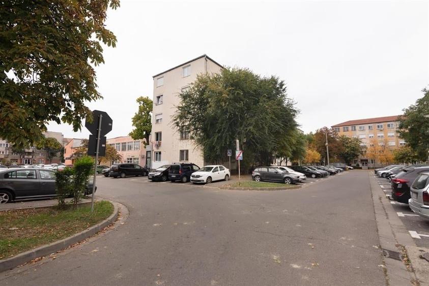 RECO . Apartament cu 2 camere Velenta - 13