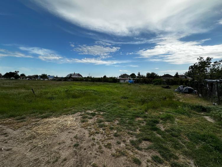 Vand teren intravilan 500 mp Valu lui Traian - 1