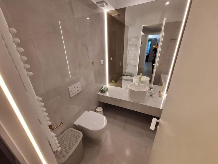 2 CAMERE - DECOMANDAT - ULTRA FINISAT - MOBILAT - PARCARE SUBTERANA - 13