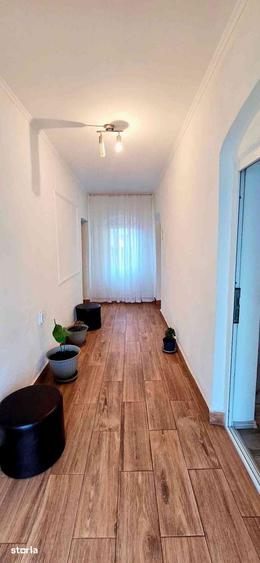 Casă cu 4 camere cu Teren 912 Mp în Traian