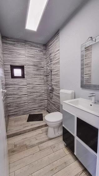 Casă cu 4 camere în 6 Vânători