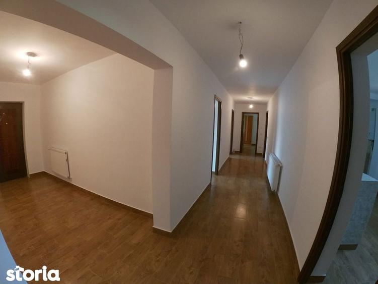Casa, 240 m2, - 18
