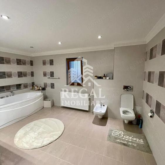 Casa deosebita, finisaje premium, ideala ptr. locuin?a sau investi?ie - 8