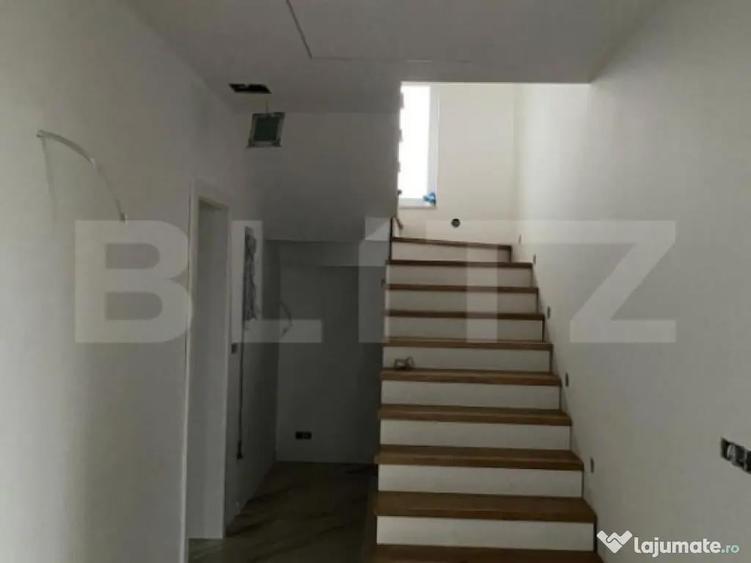 Casa individuala, 9.6 ari teren, zona Bosanci - 12