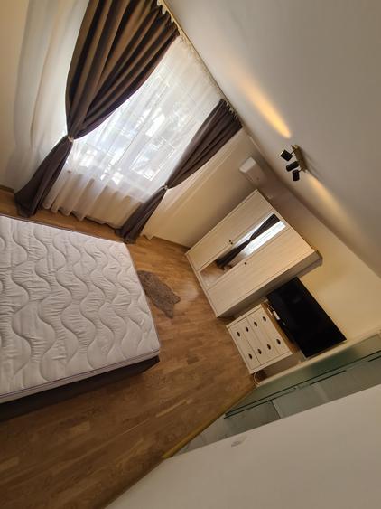 Theodor Pallady/Piata Trapezului,1 minut metrou - 12