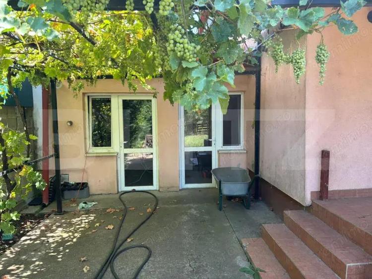 Casa de vanzare in Dumbravi?a loca?ie centrala - 12