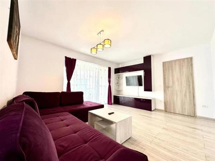 Apartament 3 camere, mobilat și utilat modern, loc parcare,  vedere spre mu - 2