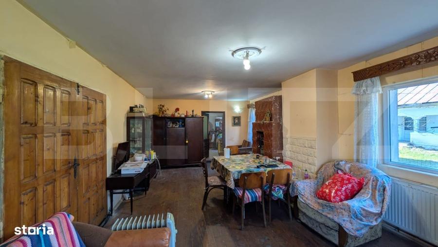 Casă cu 4 camere în Măgura
