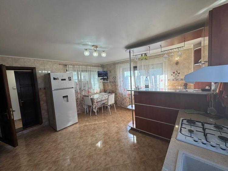 Casa Fundulea si Buc Vara+Spatiu comercial 500 euro chirie lunara -randament 3% - 13