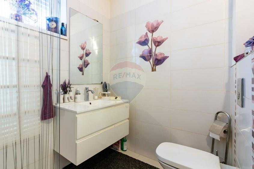 Casă / Vilă cu 4 camere de vânzare în zona Giulesti Sarbi - 11