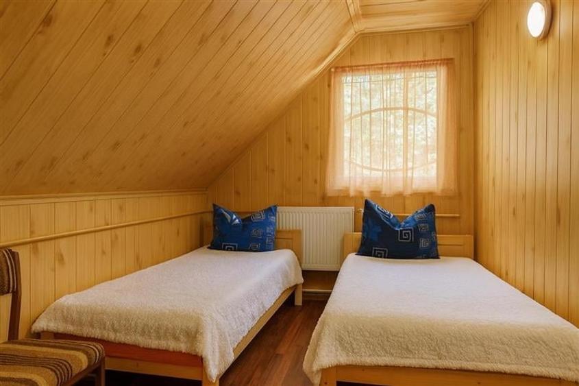 Refugiu montan,cu 2100 mp domeniu verde,arie ultra-liniara, potential extins, Vl - 13