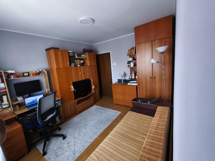 Proprietar–Ap.3 camere decomandat Colentina–et 2/8–68 mp–bloc reabilitat - 9