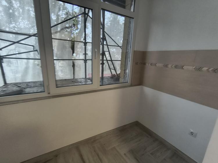 Tomis 3 Soveja-apartament 2 camere decomandat - 13