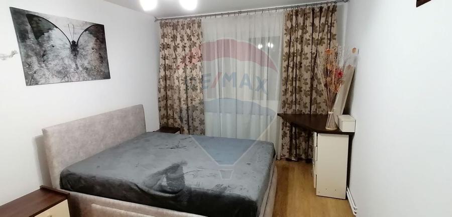 Apartament cu 3 camere de inchiriat in zona Manastur - 1