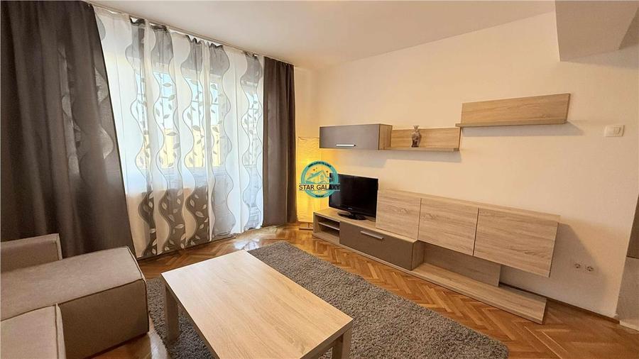 Inchiriez apartament cu 4 camere complet mobilat in zona Ultracentrala - 2
