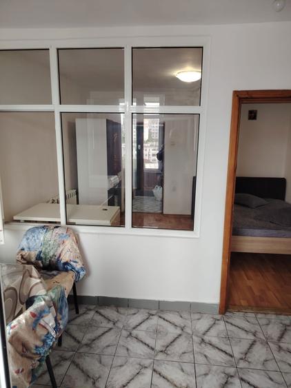 Inchiriez garsoniera renovata in Tulcea - Piata Noua - 4
