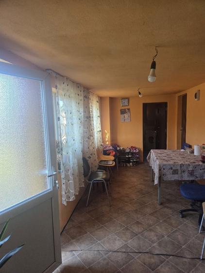 Vand casa la sat - 3