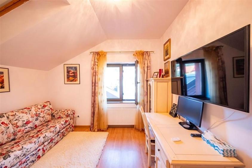 Casa Superba  in Brasov cu Priveliste pe Masura - 36