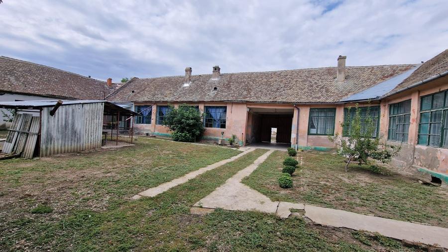 🏡 De vânzare – Casă boierească, Sat Giulvăz (jud. Timiș)- 717 - 18