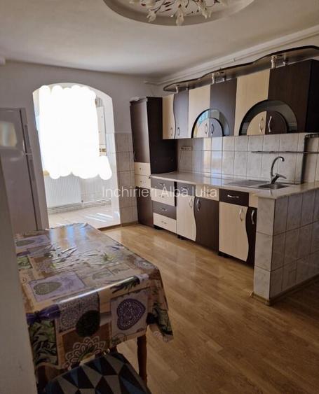 Apartament cu 2 camere, Cetate-Mercur Apartament cu 2 camere, Cetate-Mercur