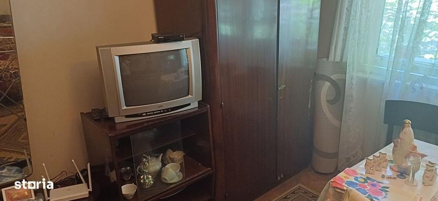 Apartament cu 3 camere decomandat în Gheorgheni