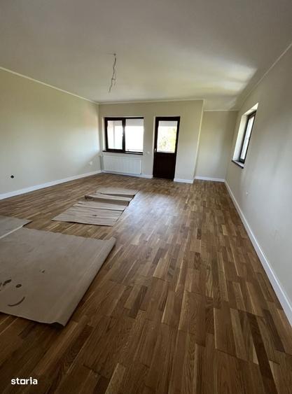 Apartament decomandat cu priveliste 360 grade zona 0. - 2