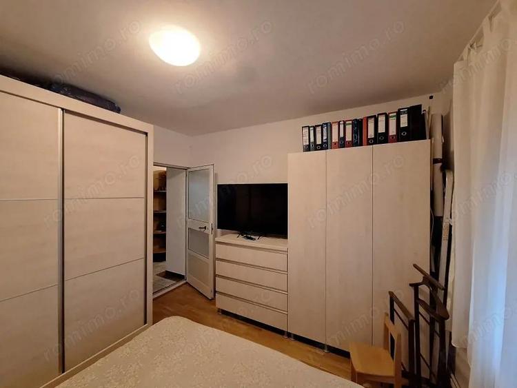 Apartament cu 2 camere - mobilat si utilat - zona Torontalului - 1