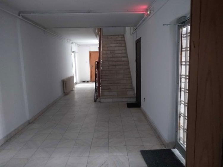 Unirii-Matei Basarab- Sectia 10 Politie-Garsoniera 46m2 -Bloc VIP - 7