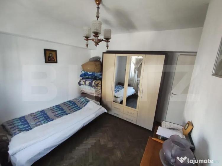 Apartament cu 4 camere, 88 mp, etaj intermediar, pe B-dul Da - 7