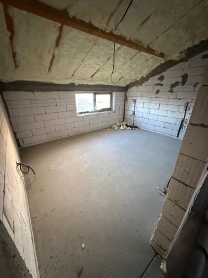 Casa , P+1, TEREN 1000 MP, Pielesti - 10