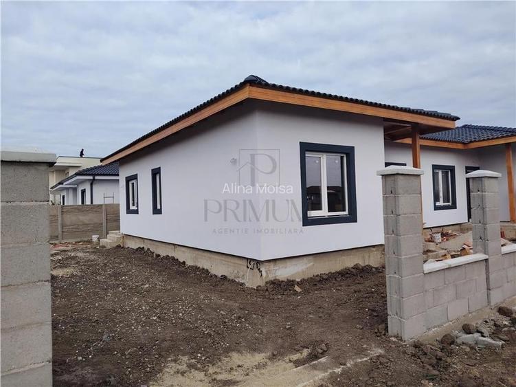 Duplex personalizare interioara - zona linistita - iuminat stradal