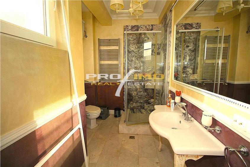 Vila exclusivista P+2E la cc.500m. de Plaja Alezzi - 5