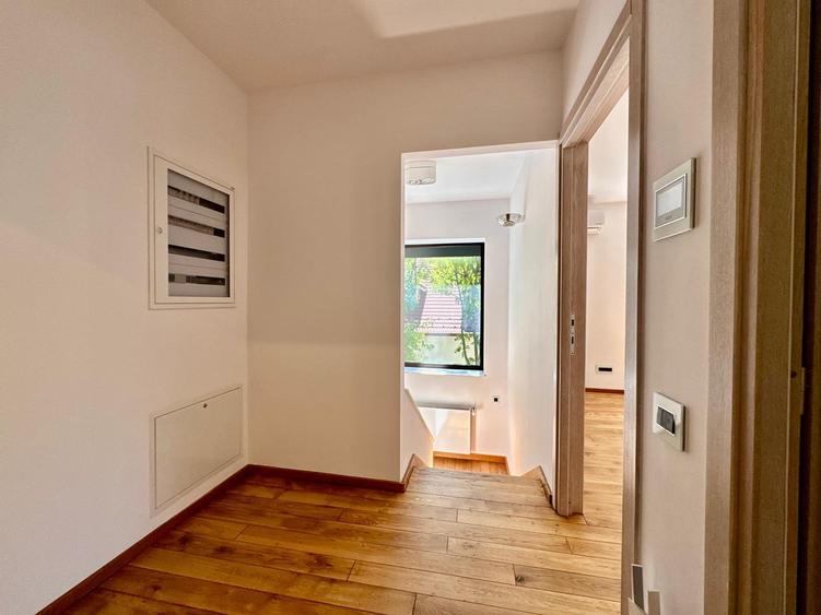 Vilă cu piscină în Pipera – Erou Iancu Nicolae | Oază de liniște și rafinament - 11