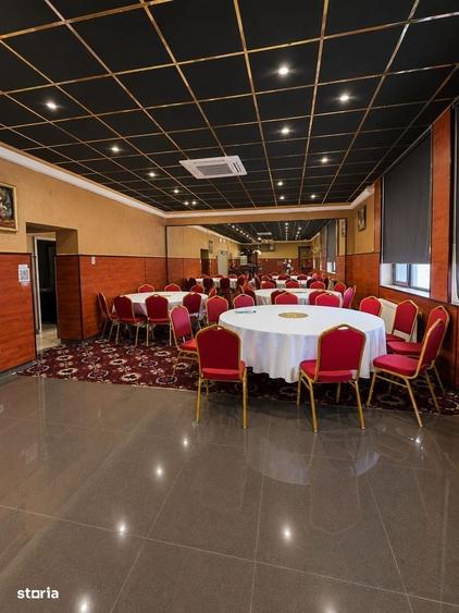 Spațiu comercial, de 100 mp, în Ultracentral