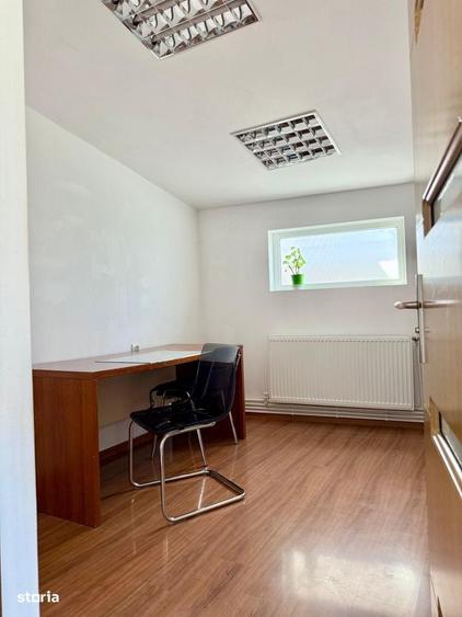Spațiu comercial, de 64 mp, în Central