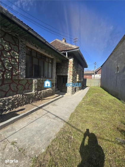 Casa cu potential generos Beclean Jud Brasov - 10