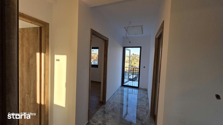 Casă cu 3 camere cu Teren 380 Mp în Bârnova