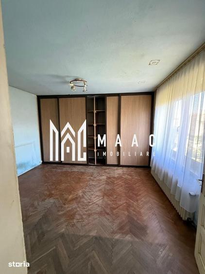 Casă individuală cu 5 camere cu Canalizare în Șura Mică