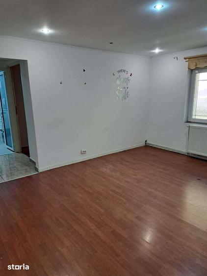 Apartament cu 2 camere semidecomandat în Micro 16