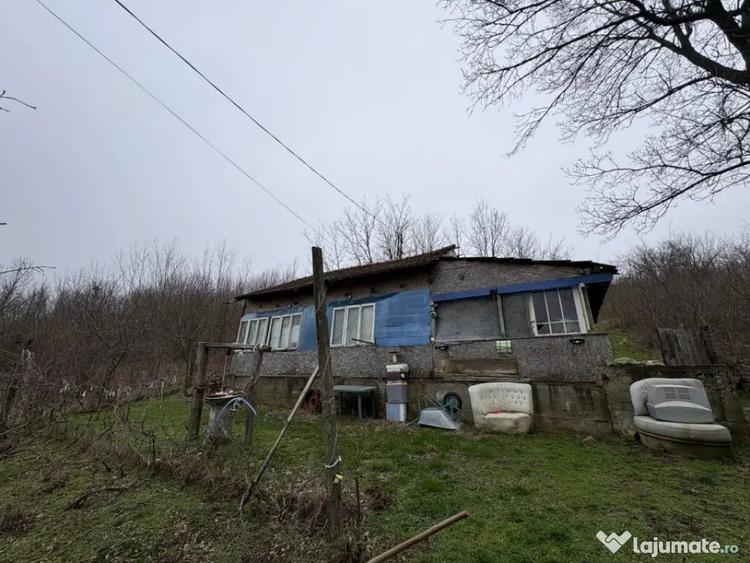 Teren de 2038 mp, în Ghercești