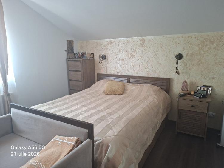 Casă individuală cu 3 camere cu Garaj în Sud