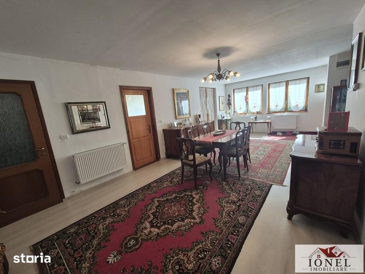 Casă cu 3 camere cu Teren 348 Mp în Central