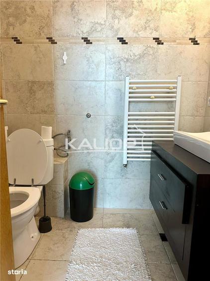 Apartament cu 3 camere decomandat, mobilat în Bulgaria