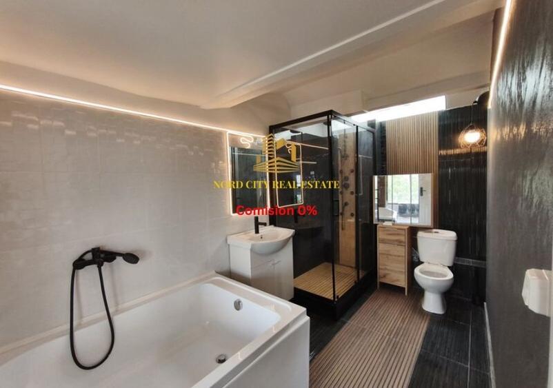 Apartament cu 3 camere decomandat în Exterior Vest