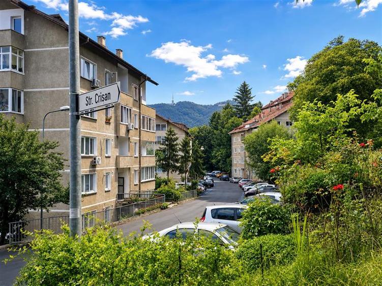 Drumul Poienii .LIvada Postei: 3 camere decomandate,2 balcoane,vedere verde, Bra - 14