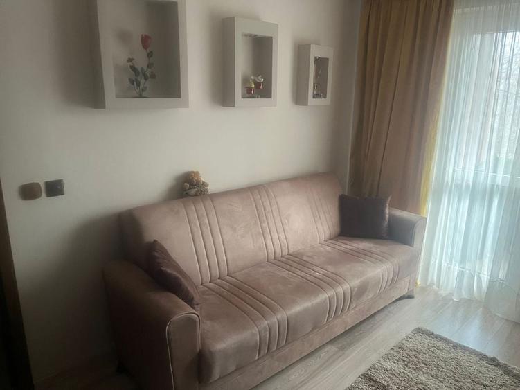 Apartament cu 2 camere semidecomandat în Rogerius