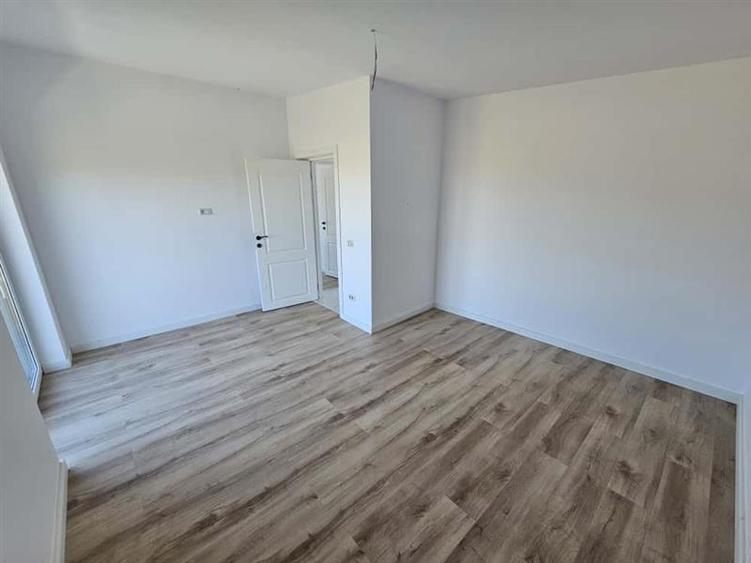 Vila 4 camere , P+1E , 447 mp teren - Valea Lupului , Iasi - 13
