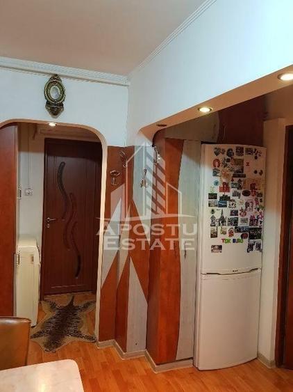 Apartament  cu 2 camere, decomandat, situat in  zona Iosefin - 6