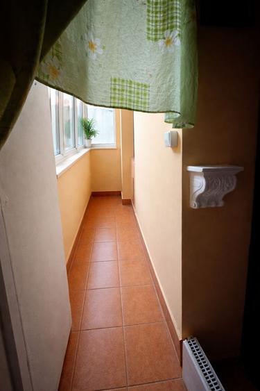 De Vanzare Apartament 2 camere zona Armeneasca sect.2 - 7
