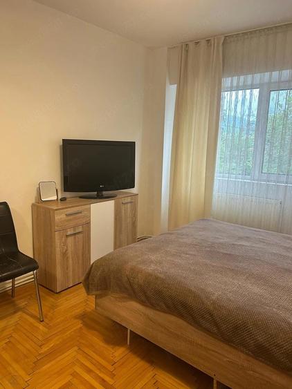 Dau in chirie apartament 3 camere, B-dul Traian - 3